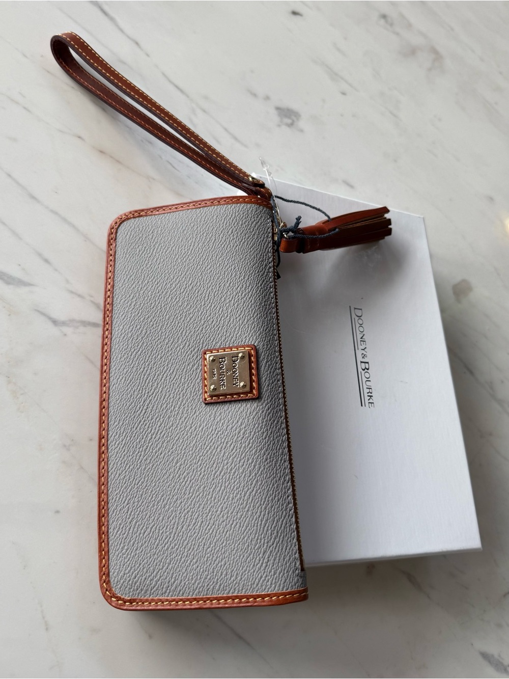 New Dooney & Bourke Kirby Tatum Leather Wristlet Wallet Clutch - Picture 16 of 16